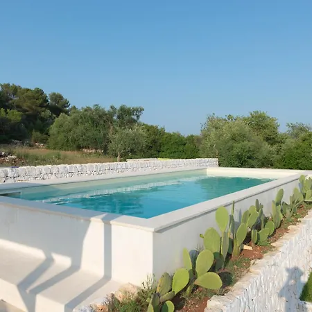 Trulli Don Peppe Sole Cisternino