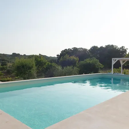 Trulli Don Peppe Sole * Cisternino